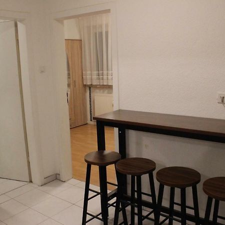 Zimmer Sucht Bewohner Дуйсбург Экстерьер фото